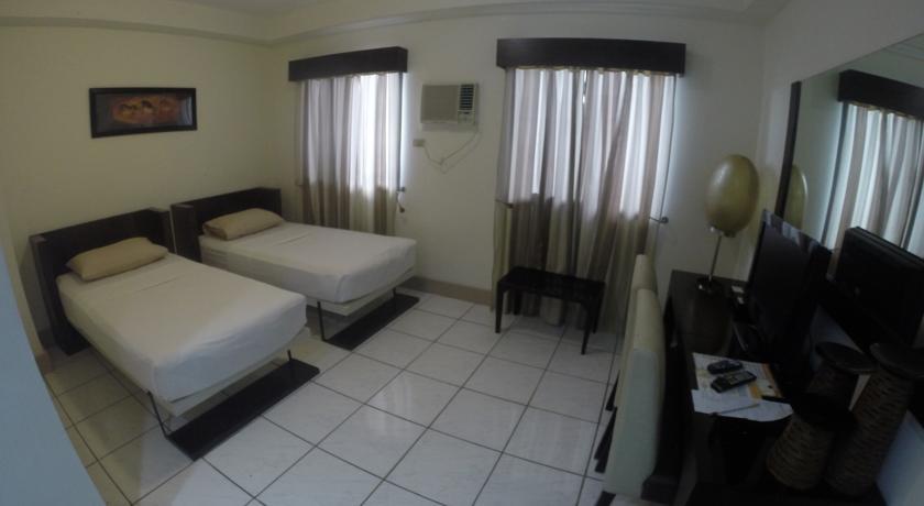 Urban Inn Iloilo Exterior photo